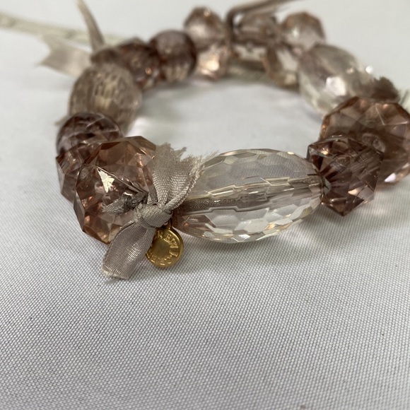 Two pretty stretch bracelet J Crew & Guess - Picture 3 of 5